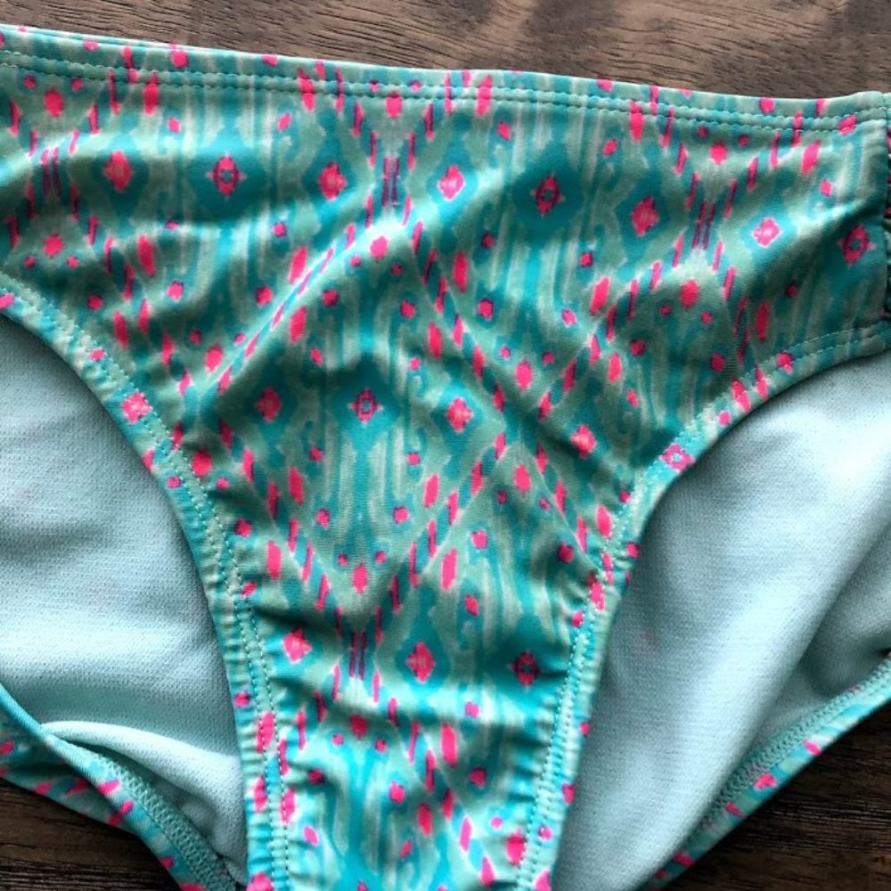 Xhilaration Turquoise Swim Bottoms Size 10-12 Kids - Picture 2 of 5